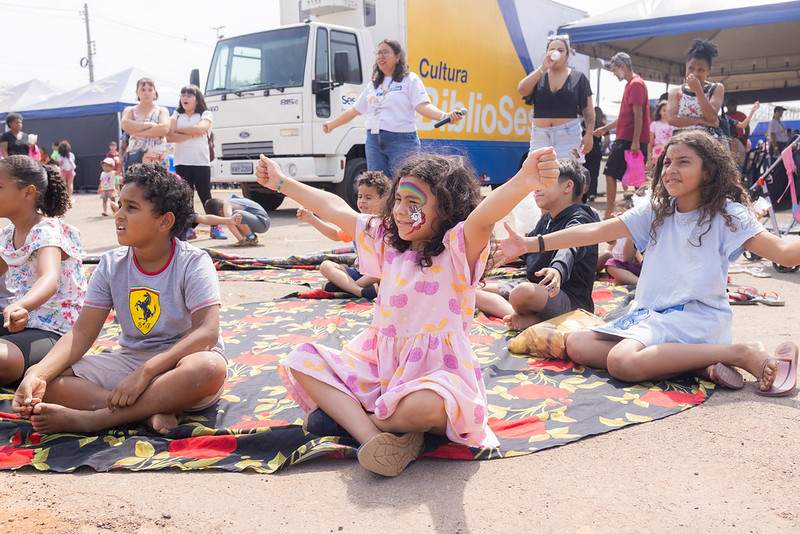 Atração cultural infantil durante o Fecomécio + Perto de Todos